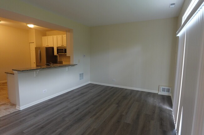 Foto del edificio - 2244 Flagstone Ln