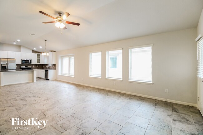 Building Photo - 723 Norwalk Dr