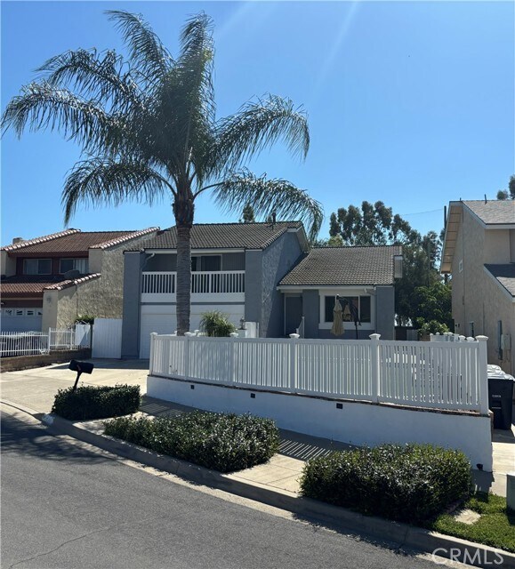 Foto del edificio - 25452 Esrose Ct