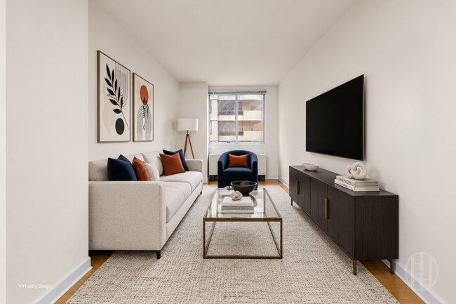 Foto del edificio - 308 E 38th St