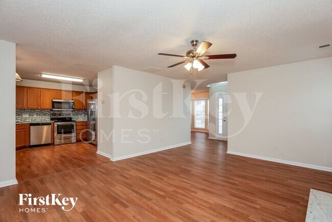 Building Photo - 1928 Killarney Pl