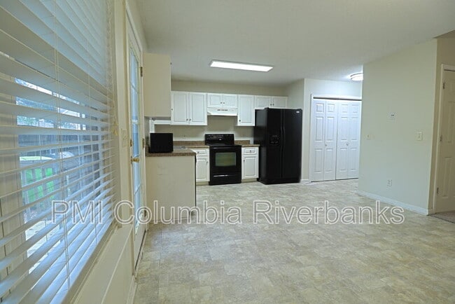 Foto del edificio - 1220 Parliament Lake Dr