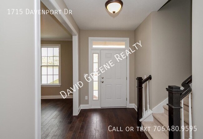 Foto del edificio - 1715 Davenport Dr