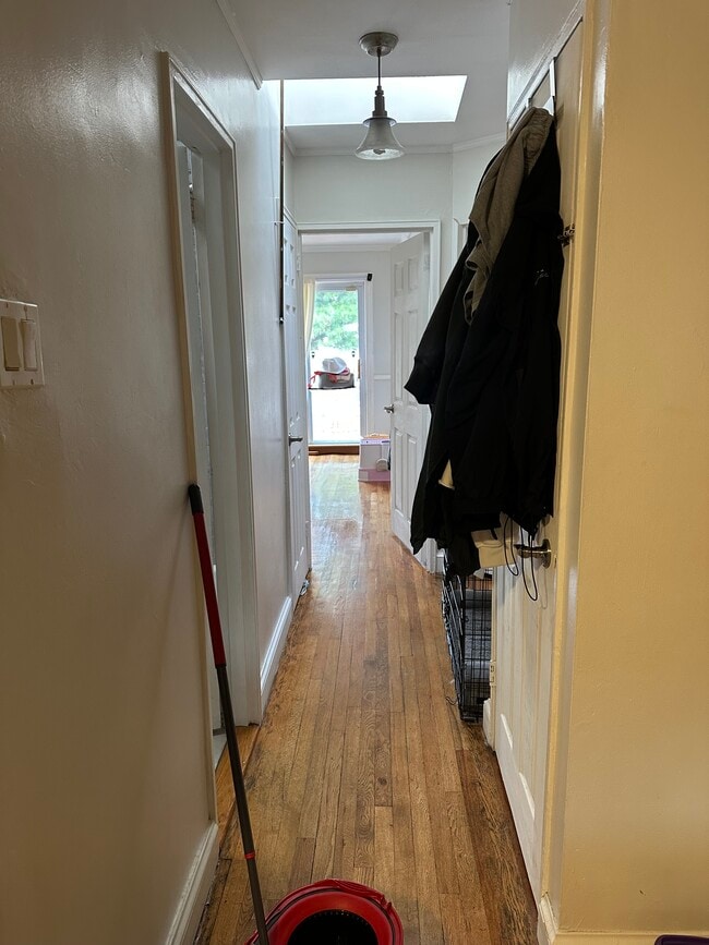 Small hallway - 2370 Brigham St