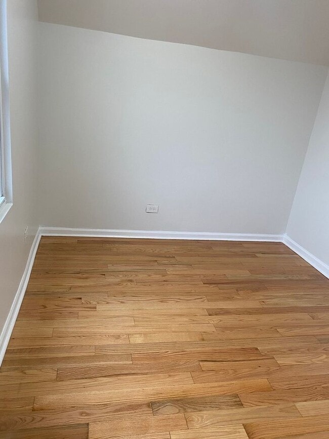 Foto del edificio - 1828 N Pulaski Rd