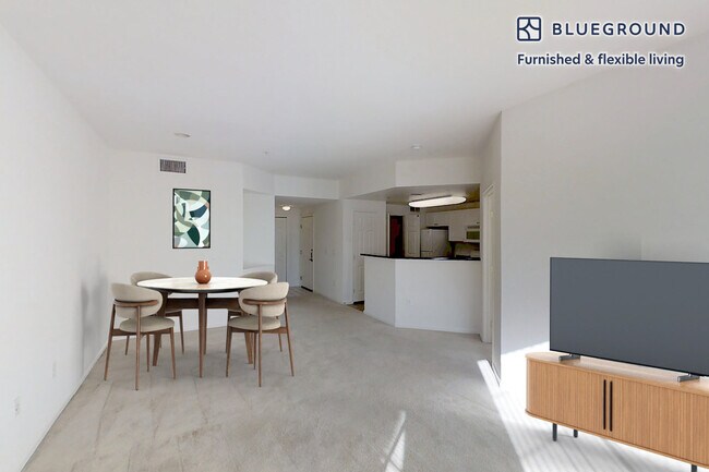 Foto del edificio - 3200 Rubino Dr