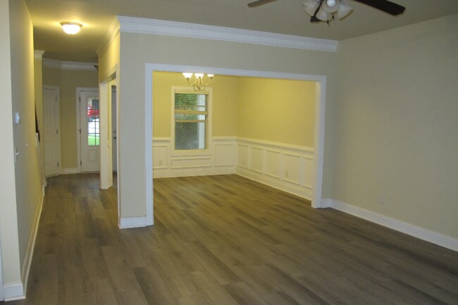 Building Photo - 2145 Harvest Ridge Cir NE