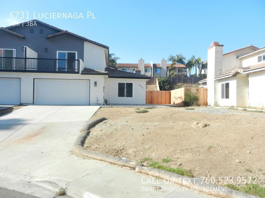 Foto principal - Great Carlsbad Twin Home! 4 Bedroom/ 2.5 B...