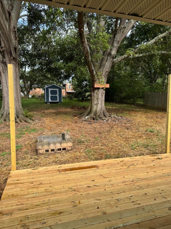 Foto del edificio - 4 Bedroom with fenced in yard in Fountain ...