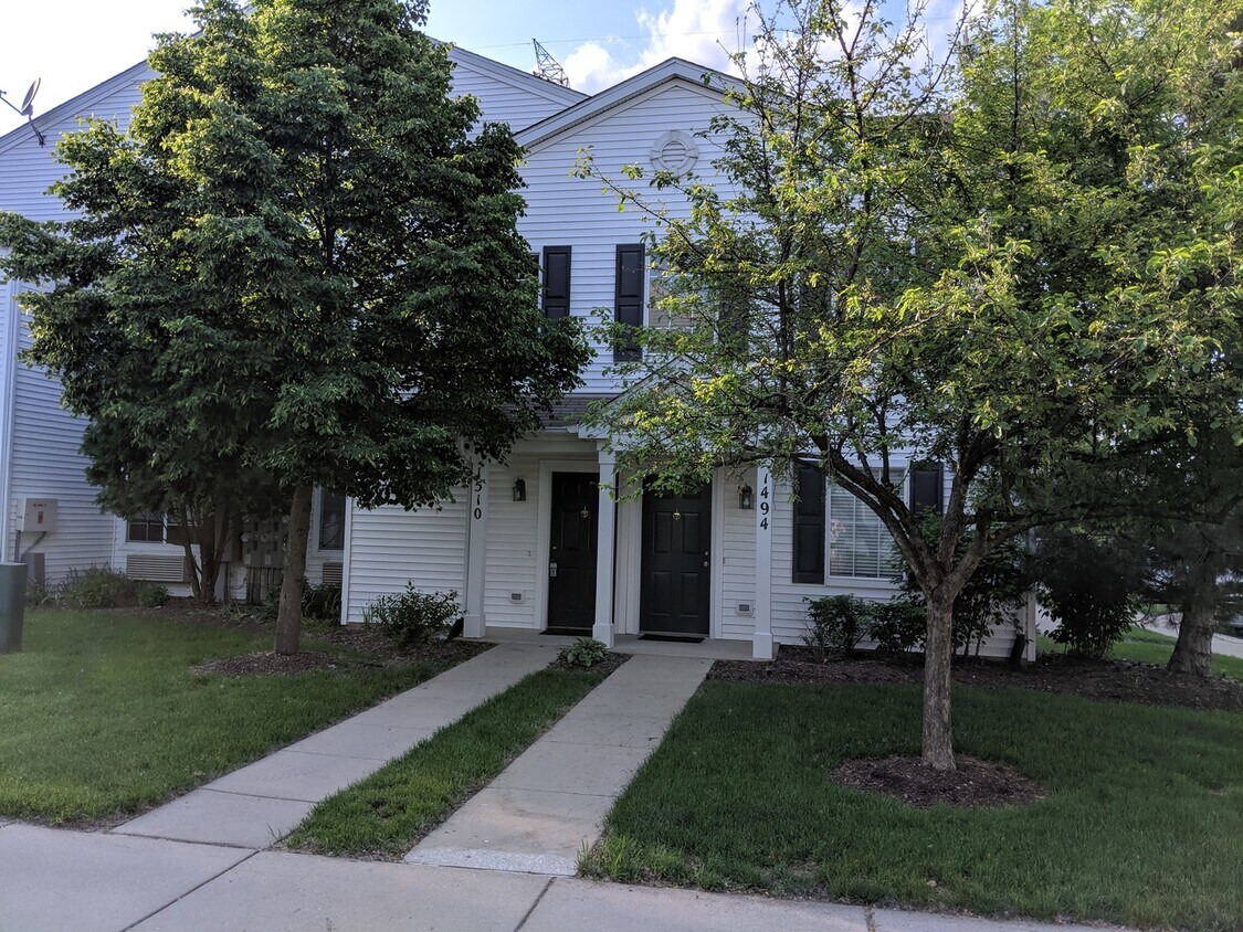1510 McClure Rd Unit 1510, Aurora, IL 60505 Condo for Rent in Aurora