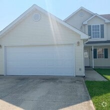 Building Photo - 125 SE 1171st Rd