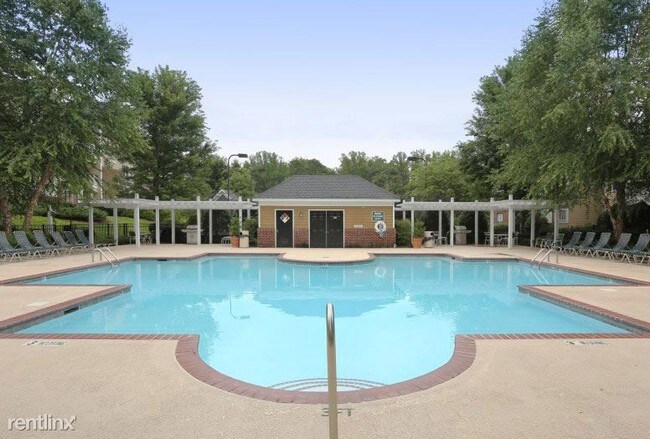 Building Photo - 2012 Mosteller Estate Ave SE