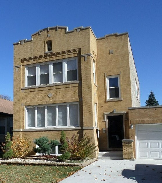 Primary Photo - 10131 S Charles St