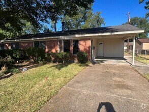 Building Photo - 7504 W Canal Blvd