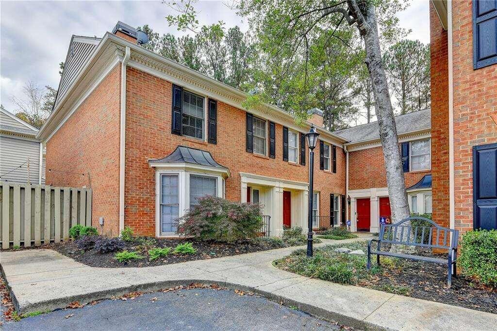 58 Mt Vernon Cir, Dunwoody, GA 30338 Townhome Rentals in Dunwoody GA