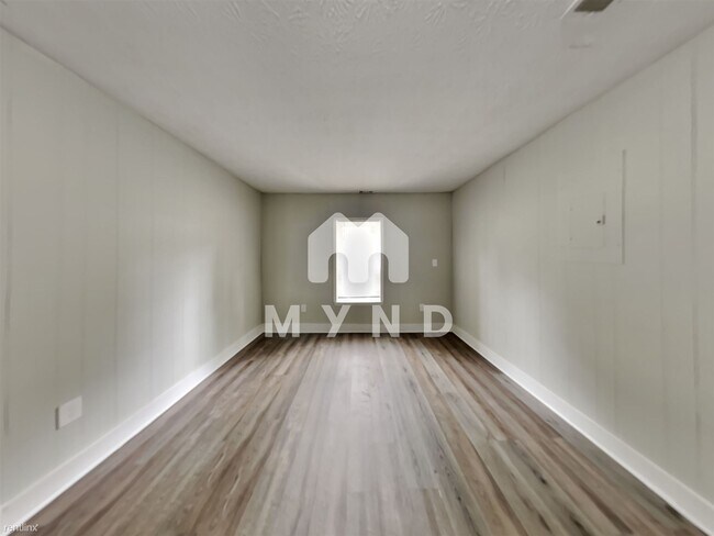 Foto del edificio - 3 br, 2 bath House - 8551 Bowen Ct