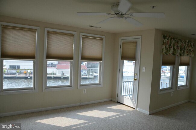 Building Photo - 8047 Windward Key Dr