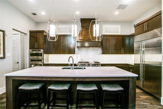 Building Photo - 6125 Preserve Dr