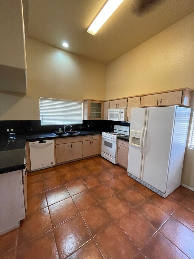 Foto del edificio - 3 Bedroom Rancho Del Oro Condo available