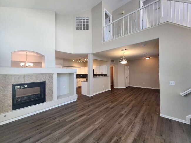 Building Photo - 10010 E Gunnison Pl