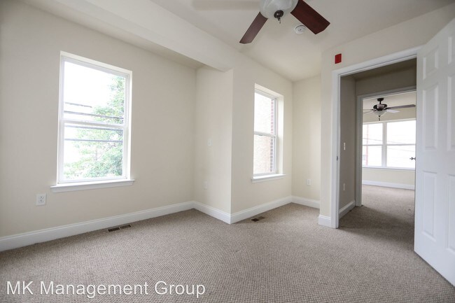 Foto del edificio - 5 br, 5 bath Room For Rent - 1955 N. 18th St