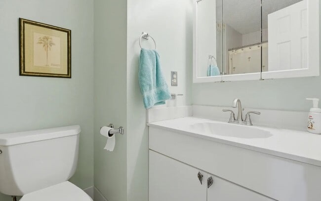 Building Photo - 11243 Merganser Way