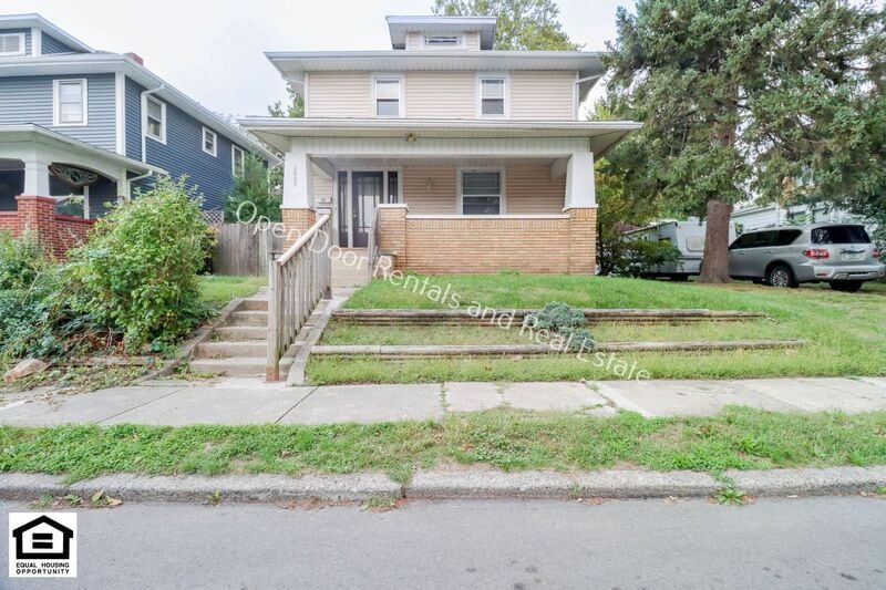 Foto principal - 2005 Bayer Ave