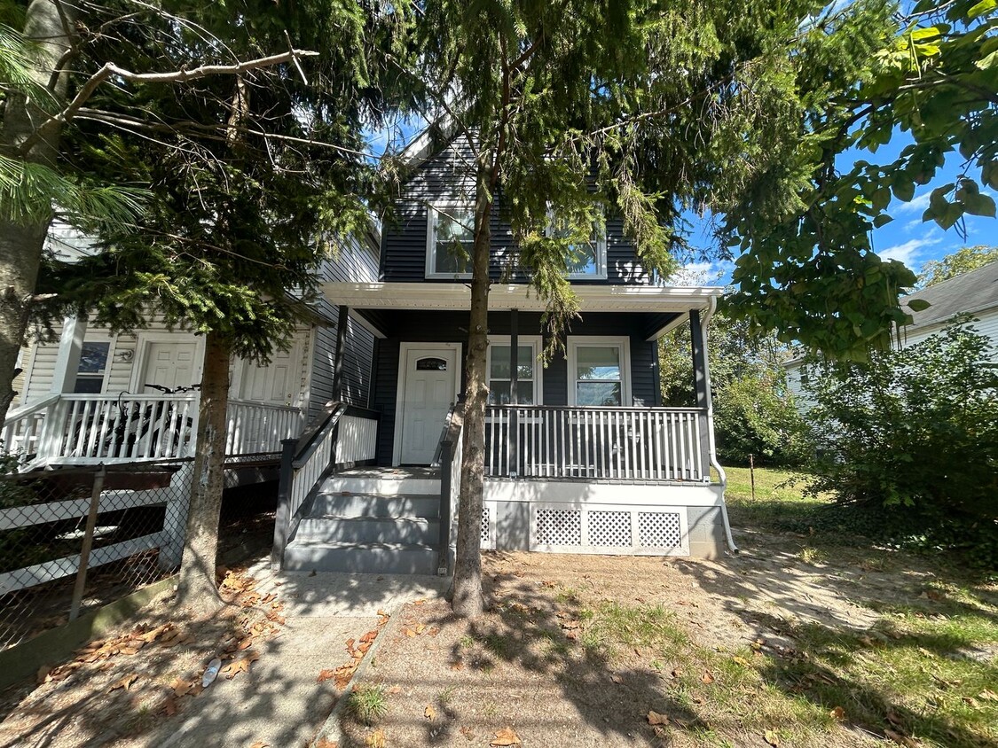 Primary Photo - Huge, Newly Renovated House in Asbury Park!