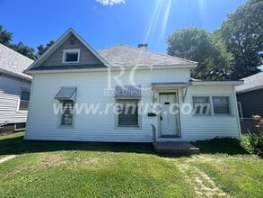 Building Photo - 505 Sheridan St