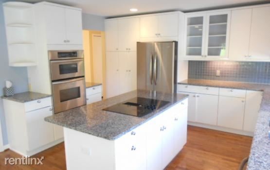 Foto del edificio - 3 br, 2.5 bath House - 5114 Stonehenge Dr