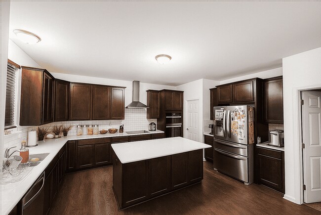 Foto del edificio - 356 Honey Tree Wy