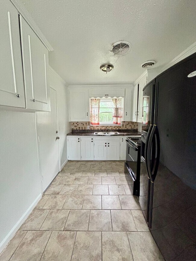 Foto del edificio - Nice 3 bedroom Home!