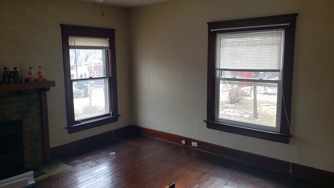 Foto del edificio - 1660 Kentucky St