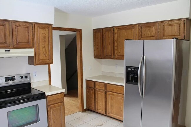 Building Photo - 201- 203 Briarcrest Ct