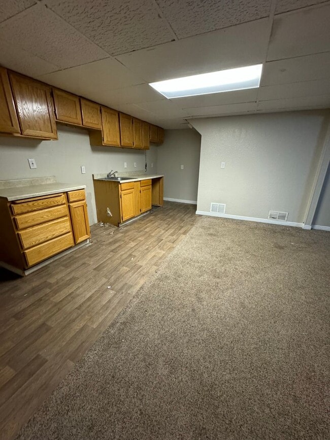 Building Photo - 1154 S 800 W