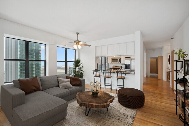 Foto del edificio - 41 E 8th St