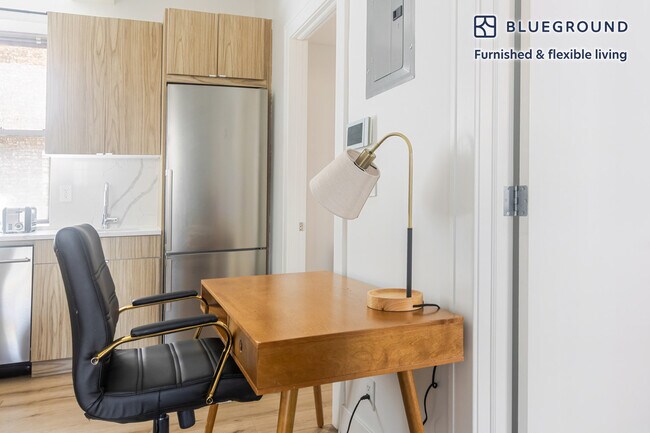 Foto del edificio - 138 E 38th St