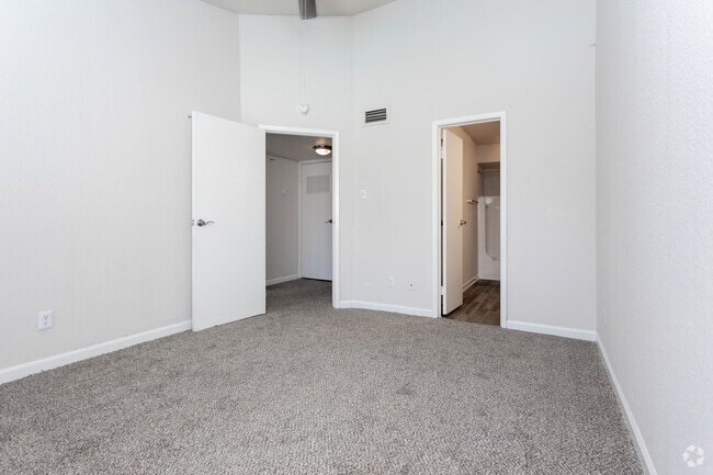 2BR,2.5BA-B2 - Branch Creek Apartments