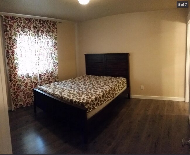 Dormitorio principal - 470 Topaz Rd