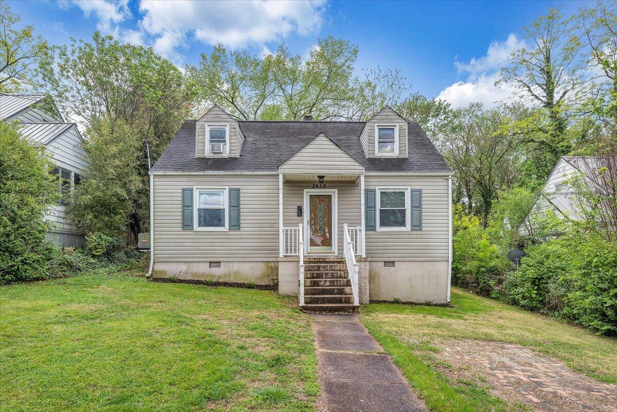 Foto principal - 2428 Berkley Ave SW