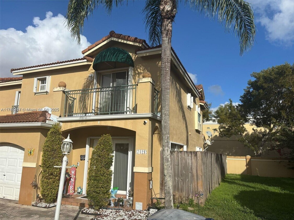 Foto del edificio - 7121 SW 158th Ct