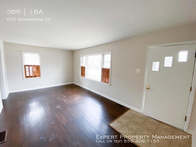 Building Photo - 632 Springridge Dr