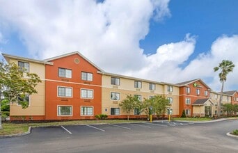 Building Photo - Furnished Studio-Melbourne - Airport