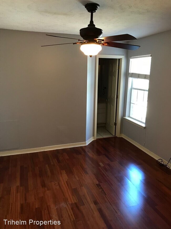Foto del edificio - 2 br, 2.5 bath House - 417 Woodlake Ln