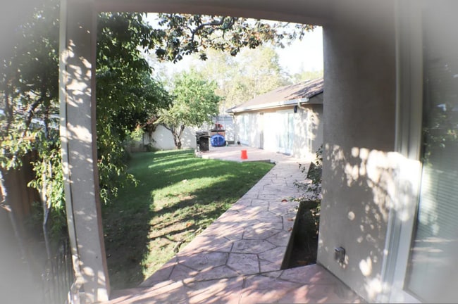 Foto del edificio - 2297 Fruitdale Ave