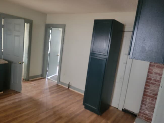 Building Photo - 200 E Prince St