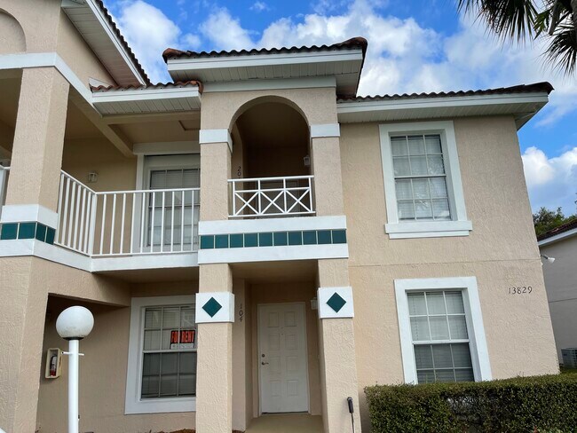 Foto del edificio - 13829 Timberland Dr