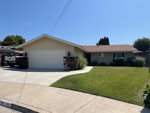 Building Photo - 160 Sands Pl