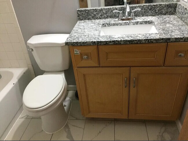 Foto del edificio - 195 Rob Roy Ct