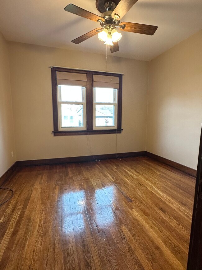 Mapa de la plataforma - 2323 S Logan Ave